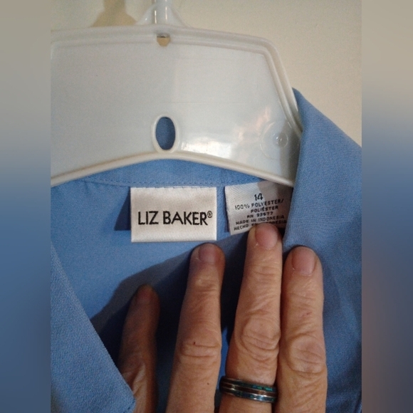 Liz Baker 14 women's top - Picture 2 of 2